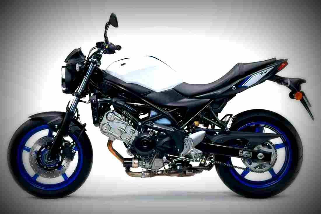 Suzuki SV650 2017 3 motorbike A4 Photo Print