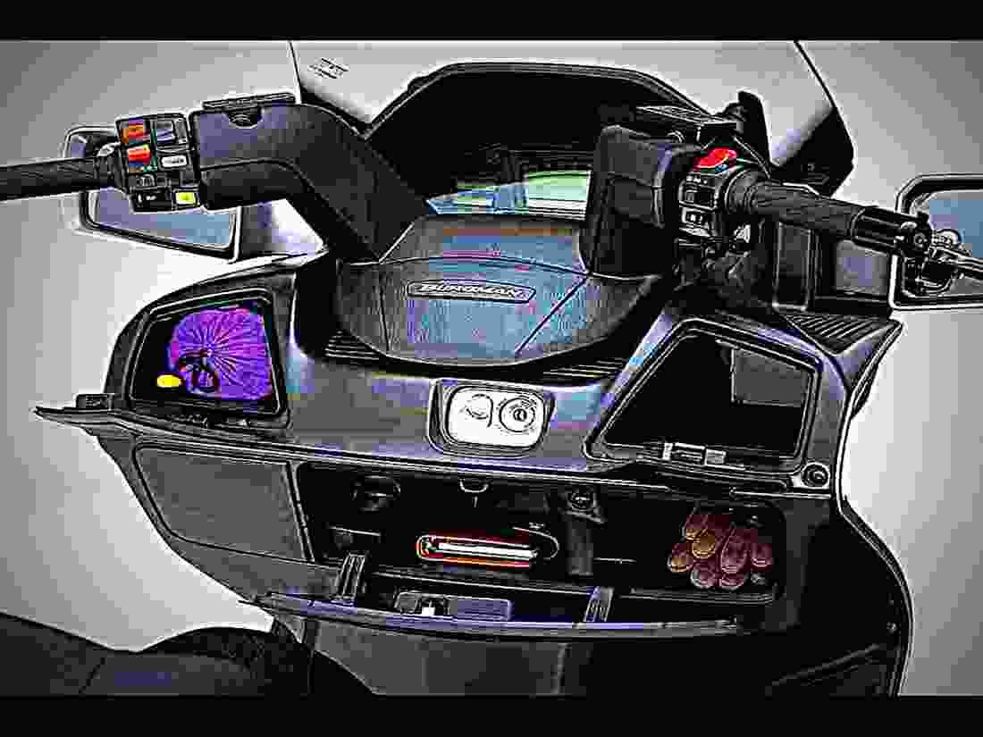 Suzuki SkyWave 400 SkyWave 400 2 motorbike A4 Photo Print