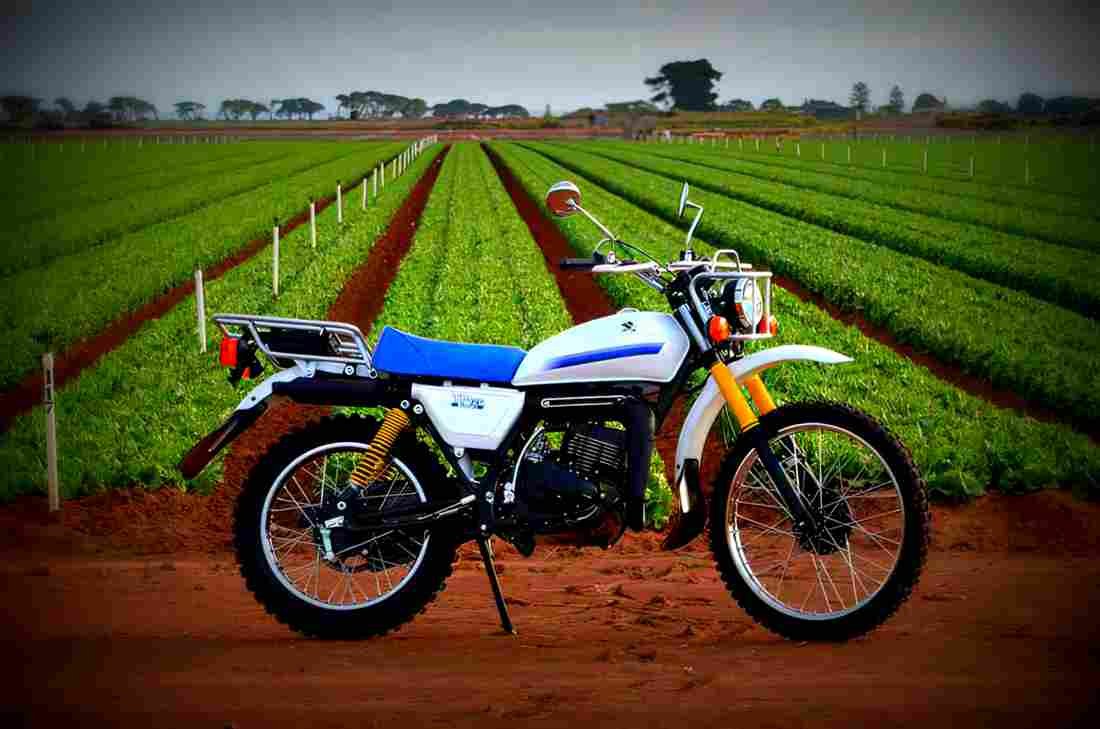 Suzuki TF125 2018 2 motorbike A4 Photo Print