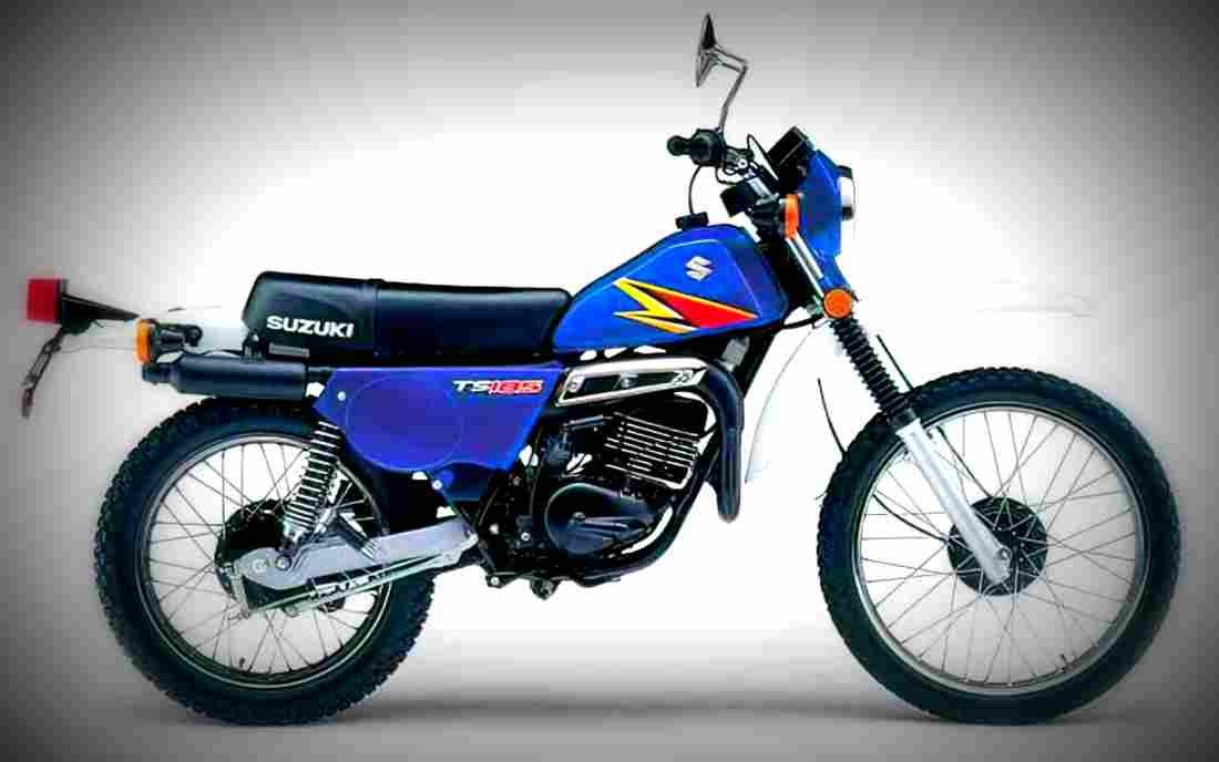 Suzuki TS 125 1977 5 motorbike A4 Photo Print
