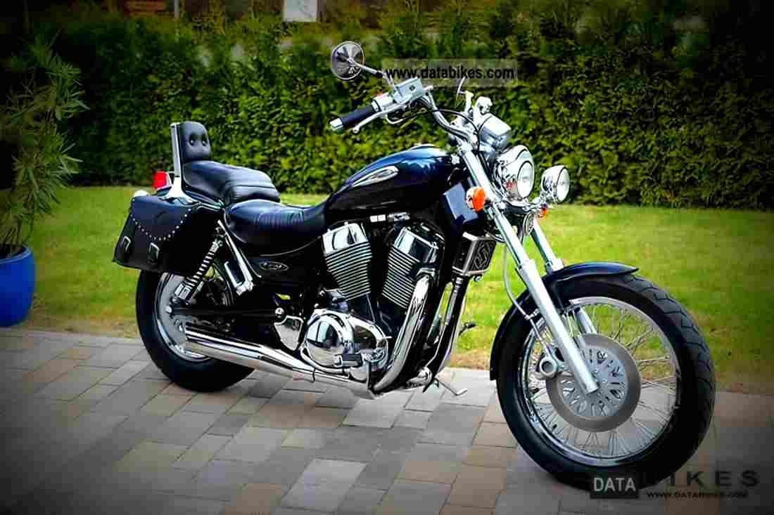 Suzuki VS 1400 GLP Intruder 2001 4 motorbike A4 Photo Print