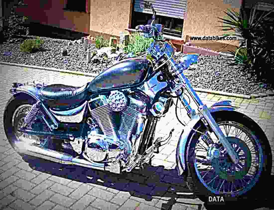 Suzuki VS 1400 GLP Intruder 2003 5 motorbike A4 Photo Print