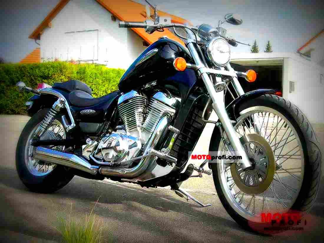 Suzuki VS 800 GL Intruder 2002 4 motorbike A4 Photo Print