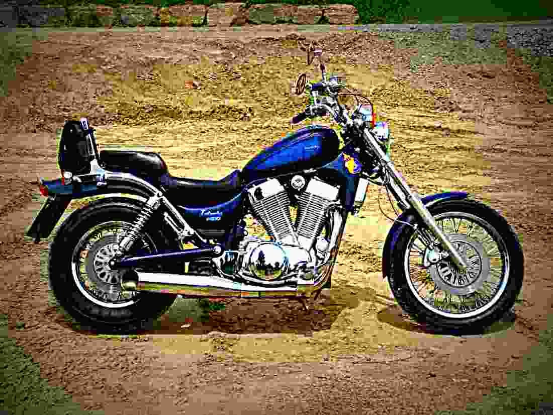 Suzuki VS 800 Intruder 1995 3 motorbike A4 Photo Print