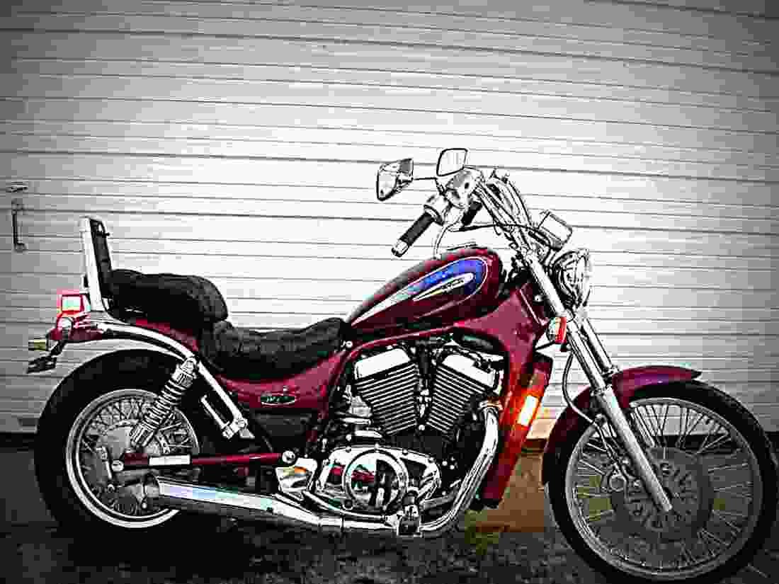 Suzuki VS 800 Intruder 1999 5 motorbike A4 Photo Print