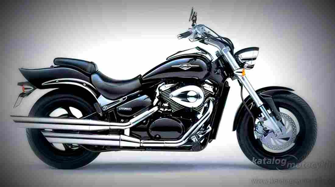 Suzuki VZ 800 VZ 800 4 motorbike A4 Photo Print