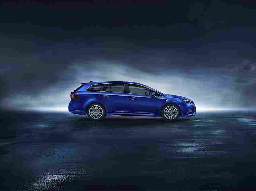 TOYOTA Avensis Wagon 5981 13 Car A4 Photo Print