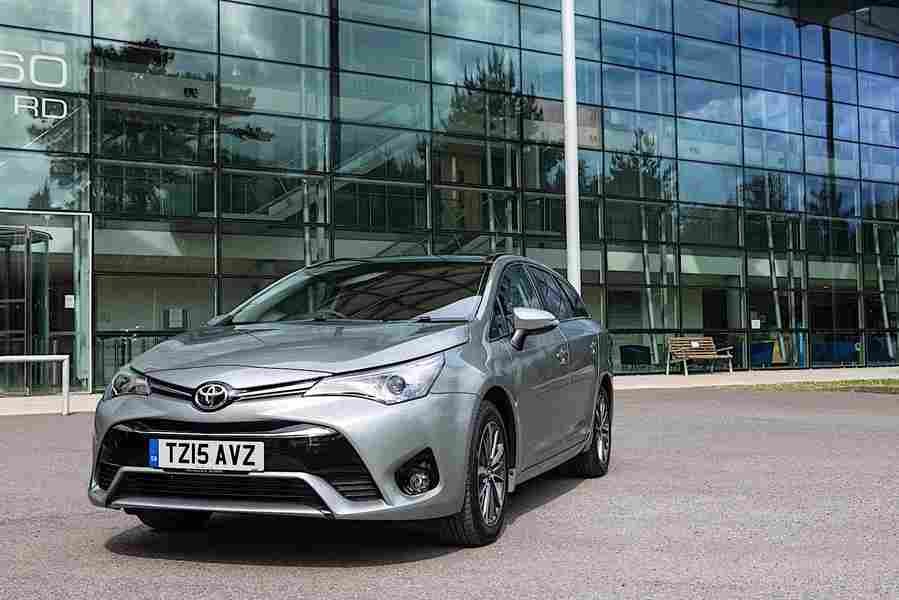 TOYOTA Avensis Wagon 5981 17 Car A4 Photo Print