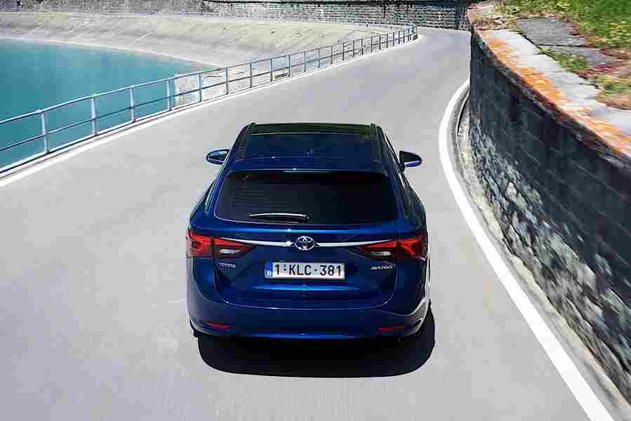 TOYOTA Avensis Wagon 5981 37 Car A4 Photo Print