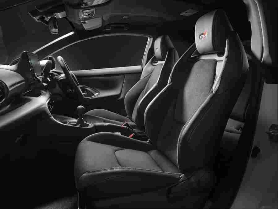 TOYOTA GR Yaris 6727 3 Car A4 Photo Print