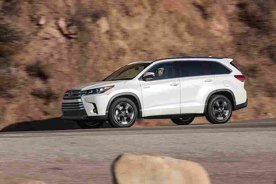 TOYOTA Highlander 5985 14 Car A4 Photo Print