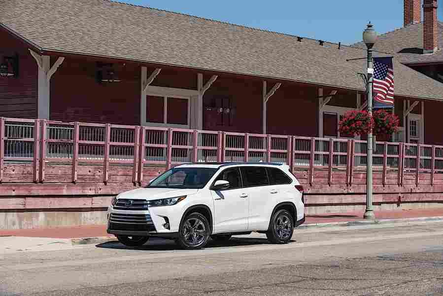 TOYOTA Highlander 5985 19 Car A4 Photo Print