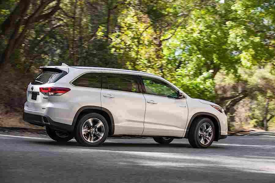 TOYOTA Highlander 5985 22 Car A4 Photo Print