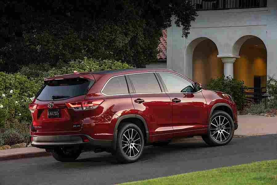 TOYOTA Highlander 5985 24 Car A4 Photo Print