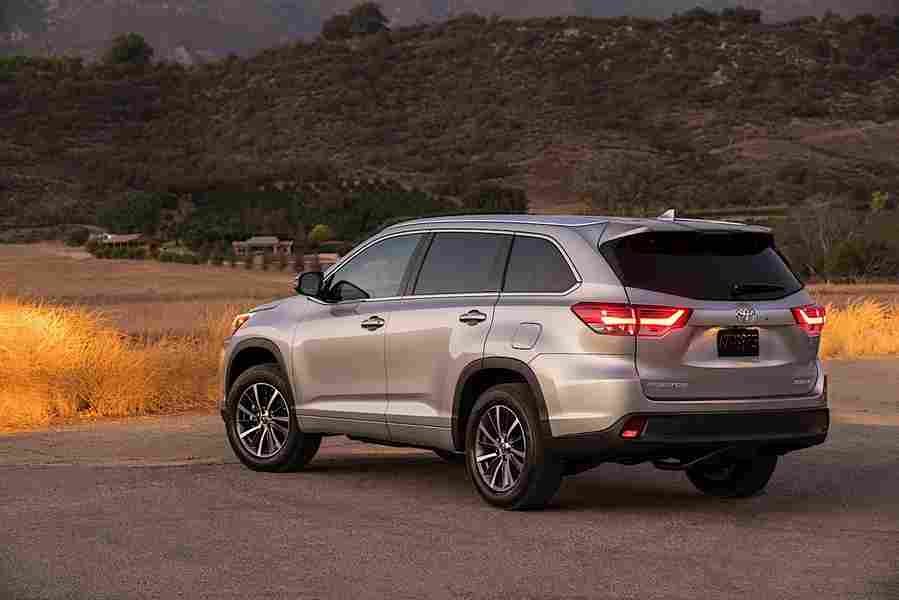 TOYOTA Highlander 5985 36 Car A4 Photo Print