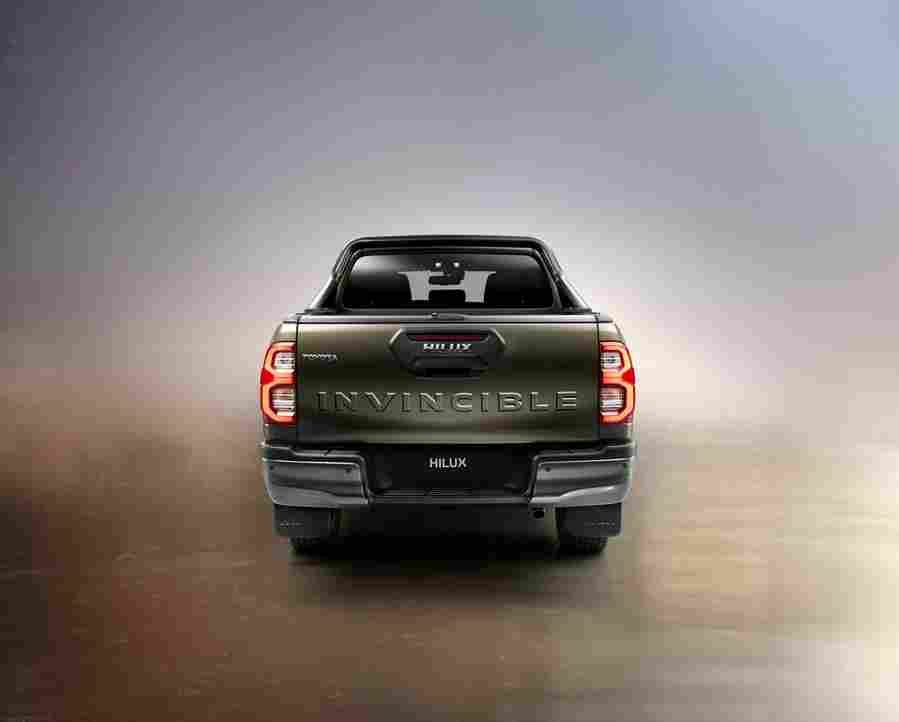 TOYOTA Hilux Double Cab 6835 10 Car A4 Photo Print