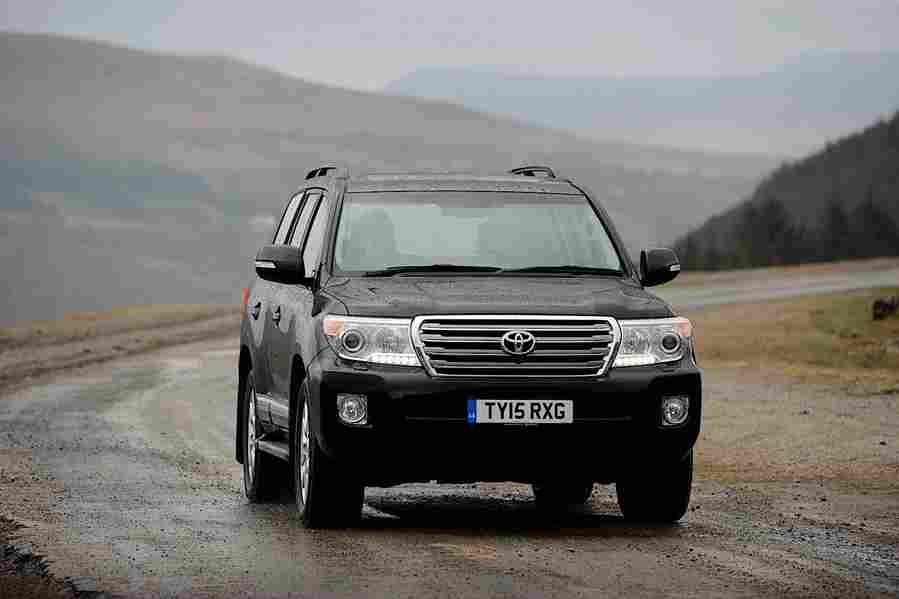 TOYOTA Land Cruiser 200   V8 6001 35 Car A4 Photo Print