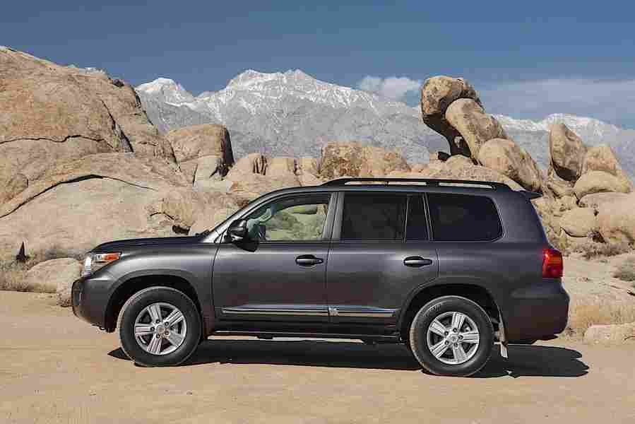 TOYOTA Land Cruiser 200   V8 6001 64 Car A4 Photo Print