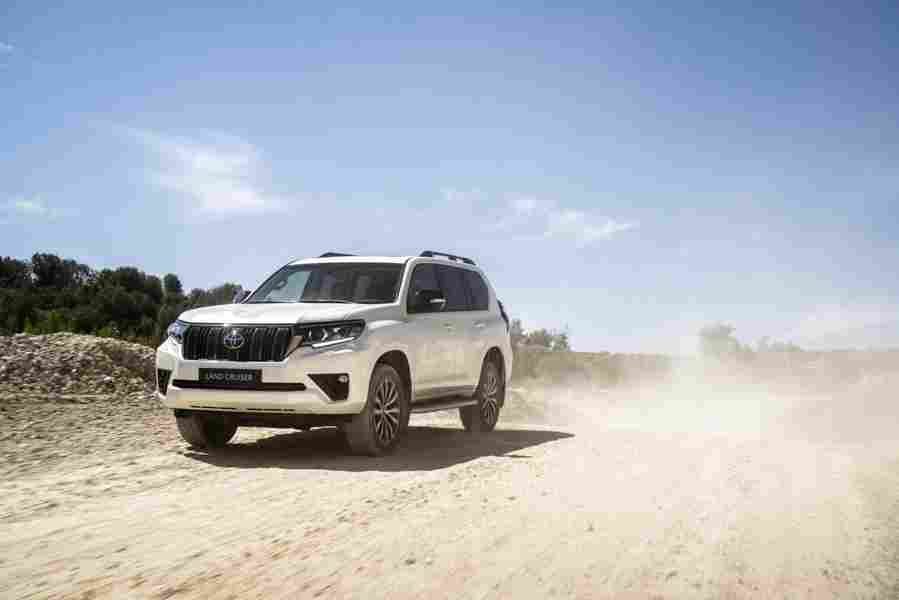TOYOTA Land Cruiser 6917 30 Car A4 Photo Print