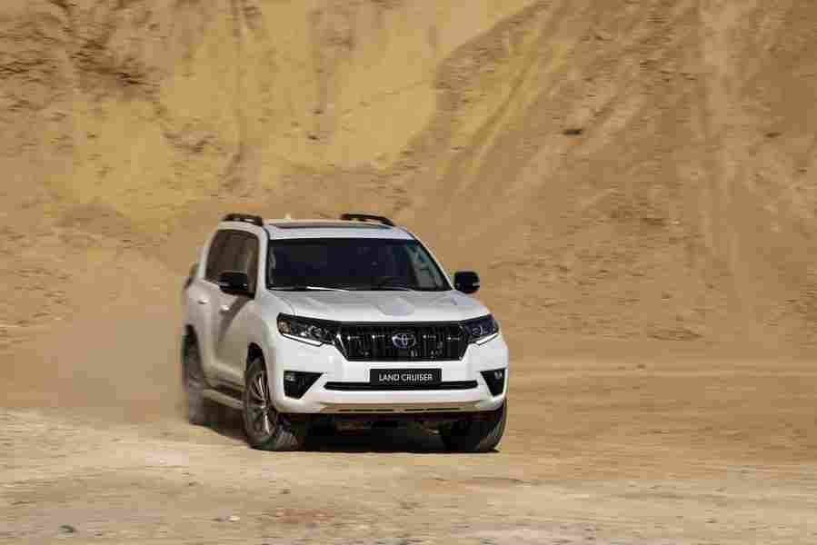 TOYOTA Land Cruiser 6917 62 Car A4 Photo Print