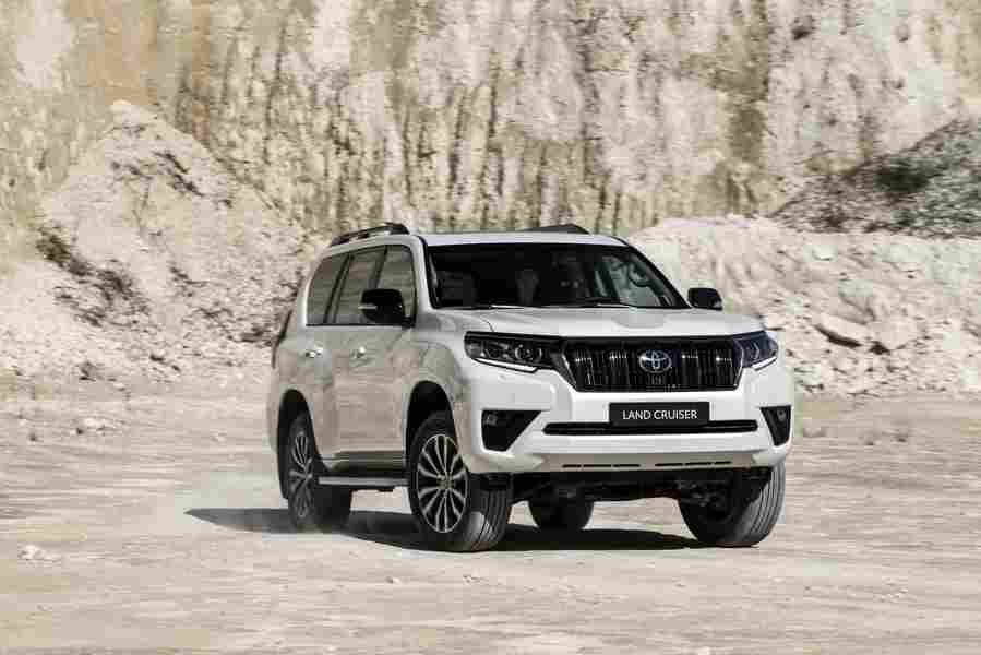 TOYOTA Land Cruiser 6917 70 Car A4 Photo Print