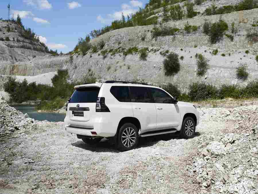 TOYOTA Land Cruiser 6917 9 Car A4 Photo Print