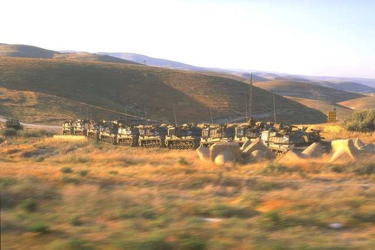 Tanks Warning Convoy A4 Photo Print