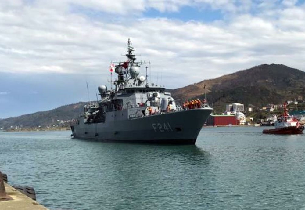 Tcg Turgutreis F241 Frigate Warship Turkey A4 Photo Print