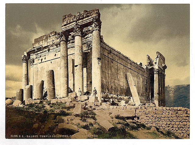 Temple of Jupiter leaning column Baalbek Vintage A4 Photo Print