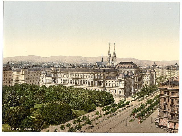 The University Vienna Vintage A4 Photo Print