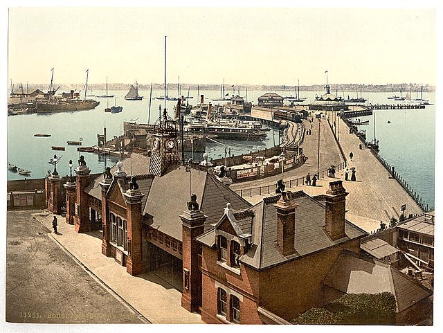 The pier Southampton Vintage A4 Photo Print