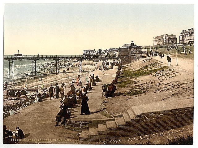 The promenade Hunstanton Vintage A4 Photo Print