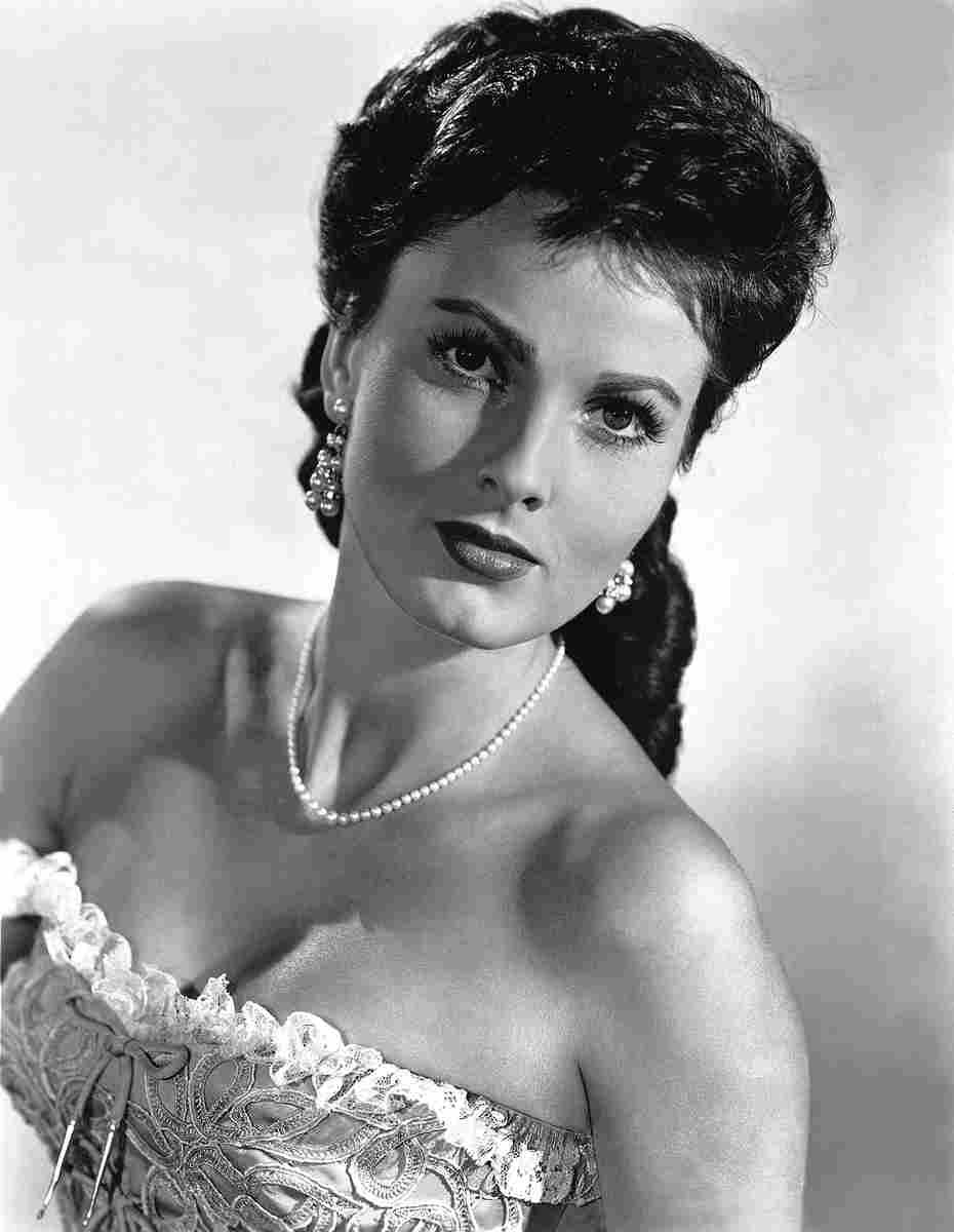 Thiess Ursula Iron Glove The 2 film star poster A4 Photo Print