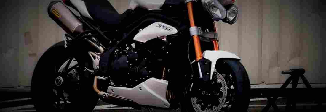 Triumph Speed Triple R 1050cc 1 825x284 motorbike A4 Photo Print