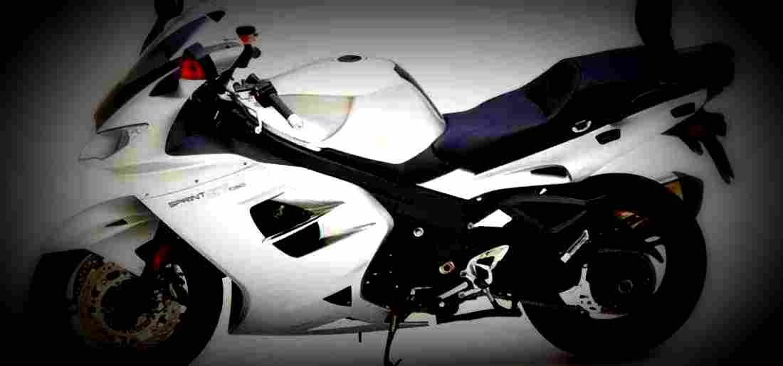 Triumph Sprint GT 1050cc 1 607x284 motorbike A4 Photo Print