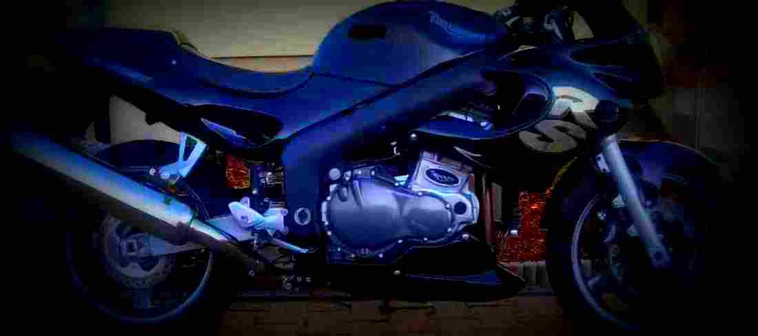 Triumph Sprint RS 2001 1 640x284 motorbike A4 Photo Print