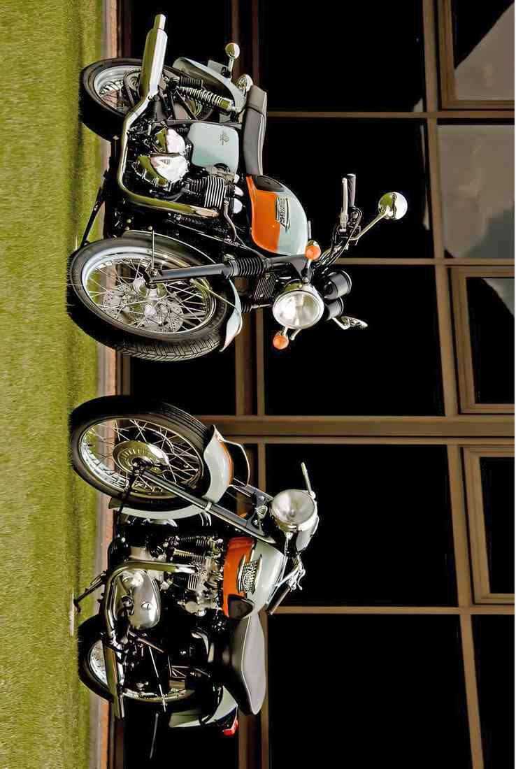 Triumph T100 Bonneville 50th Anniversary 2 2021 A4 Photo Print