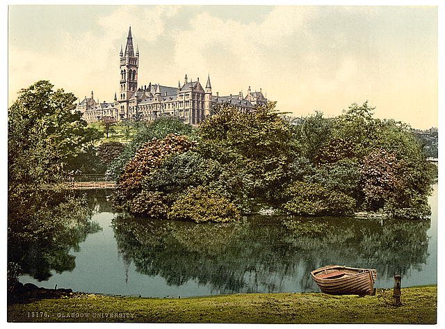 University II Glasgow Vintage A4 Photo Print