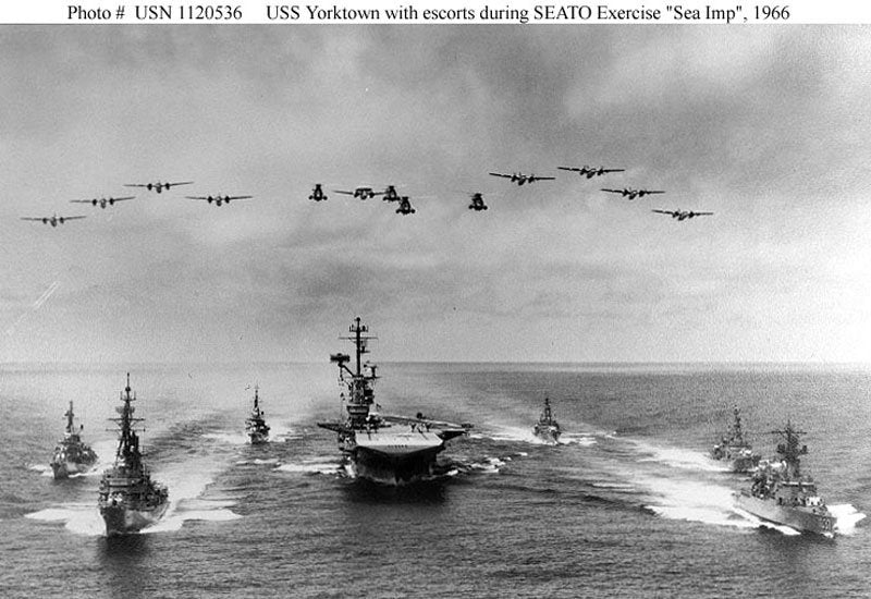 Uss Yorktown Cv10 9 A4 Photo Print