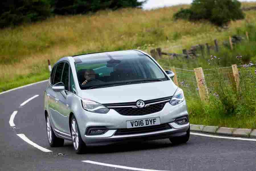 VAUXHALL Zafira Tourer 6910 18 Car A4 Photo Print
