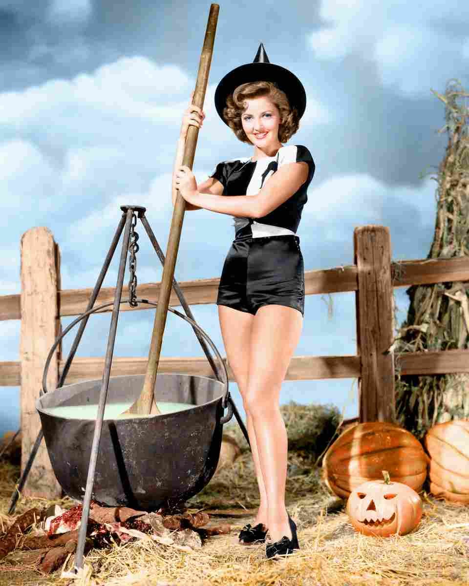 Vickers Martha 4C film star poster A4 Photo Print