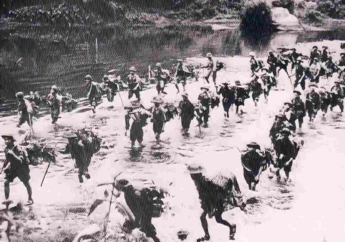 Vietnam 01Vietnam Military A4 Photo Print