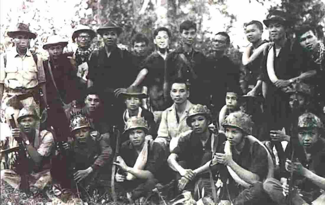 Vietnam group2 Military A4 Photo Print