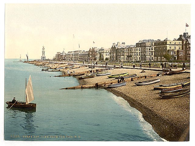 View from the pier NW Herne Bay Vintage A4 Photo Print