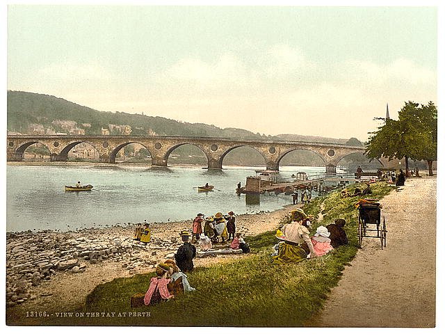 View on the Tay Perth Vintage A4 Photo Print