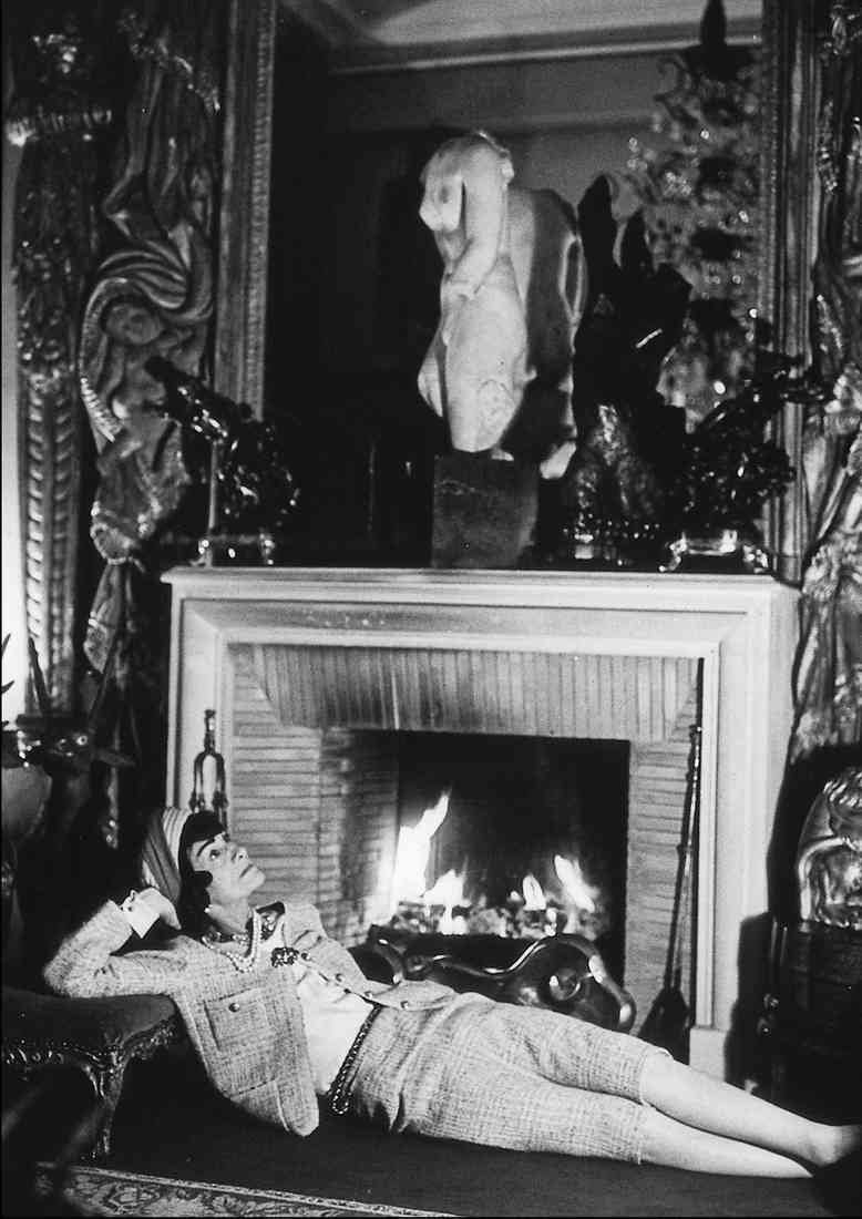 Vintage 27 Coco Chanel 1959 PA182781 A4 Photo Print