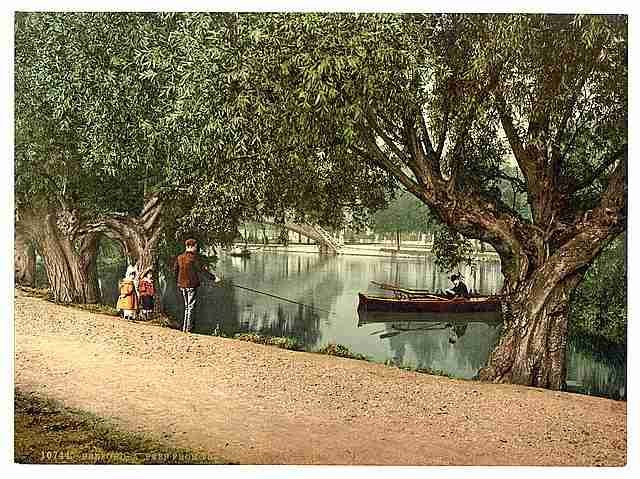 Vintage A Peep from the recreation grounds Bedford A4 Photo Print