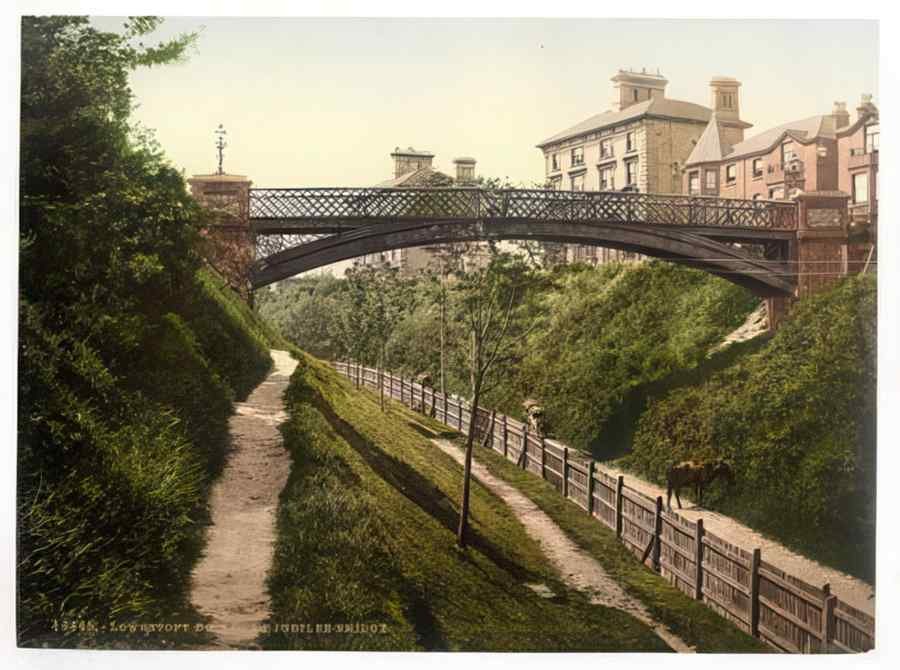 Vintage Belle Vue Jubilee Bridge Lowestoft England A4 Photo Print