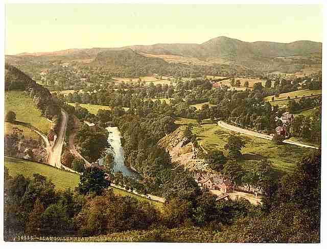 Vintage Berwyn Valley Llangollen A4 Photo Print