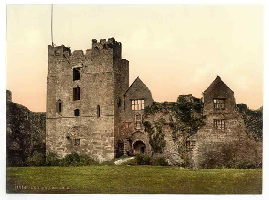 Vintage Castle Ii Ludlow England A4 Photo Print